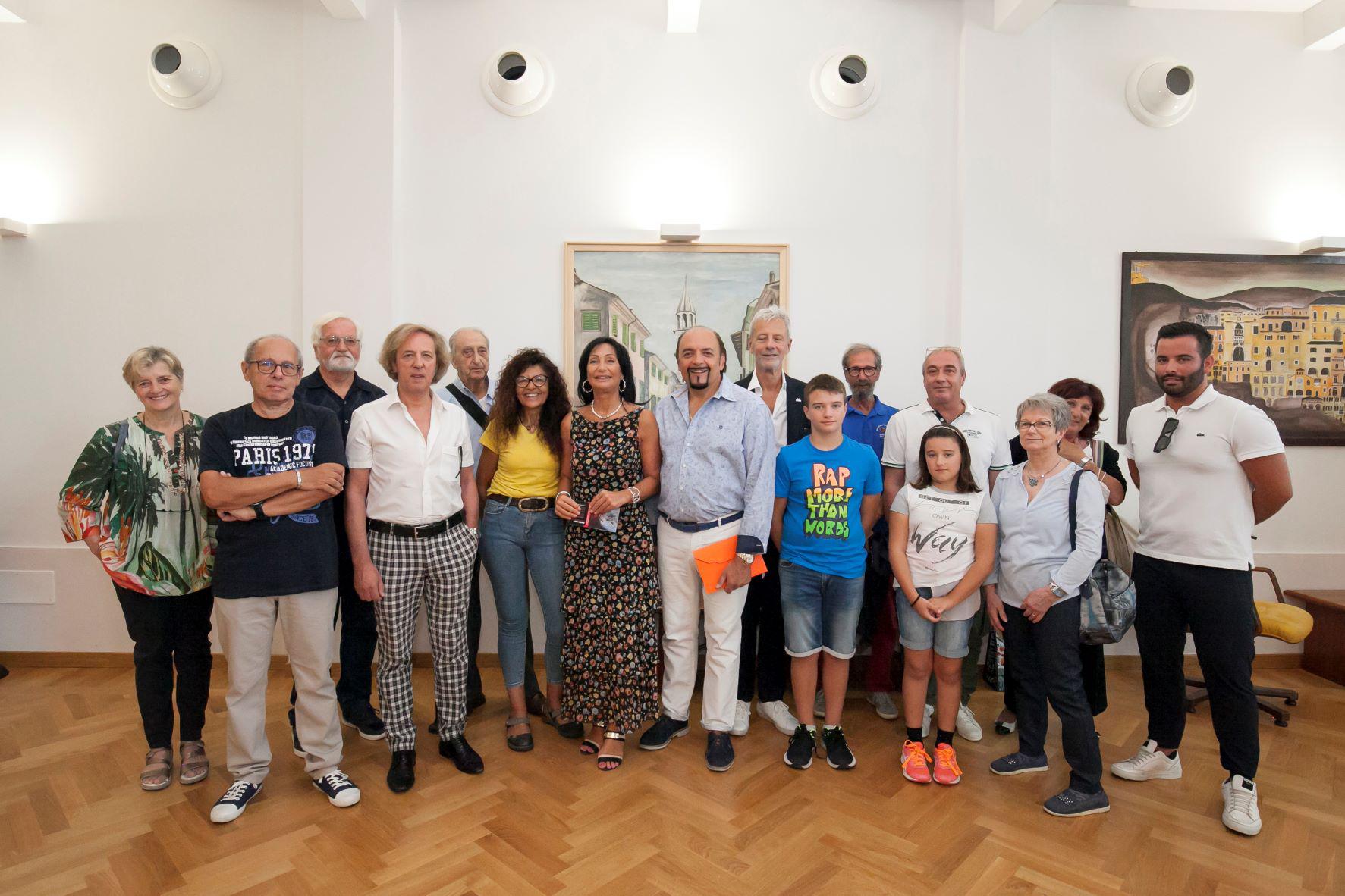 Immagine per Monfalcone, il municipio diventa galleria con le opere degli artisti locali